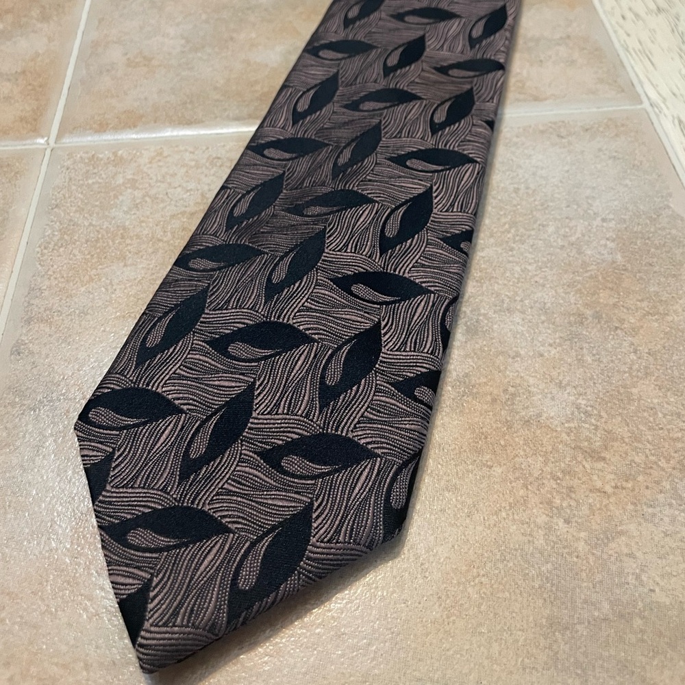 Jeffrey Scott Tie - Black w Copper